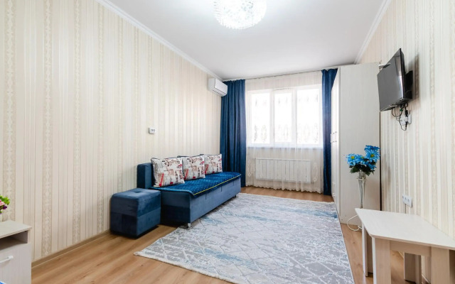 Akvarel Apartment on Satpaev