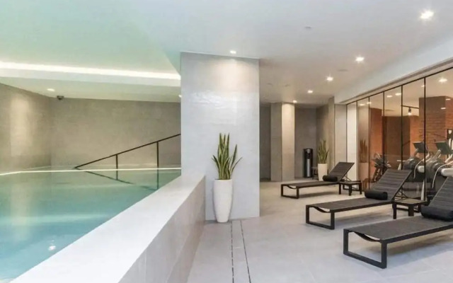 Luxury 2 Bedroom Apartment Near Central London