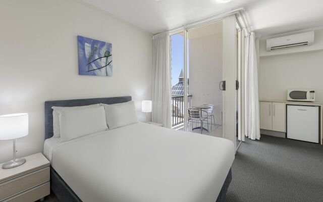 Park Regis City Quays