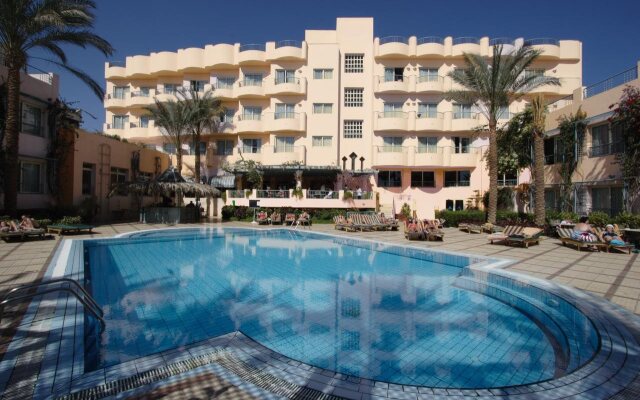 Sea Garden Hotel