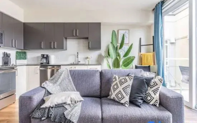 1BR | Views, Rooftop, Gym | Sophari B | Bellevue