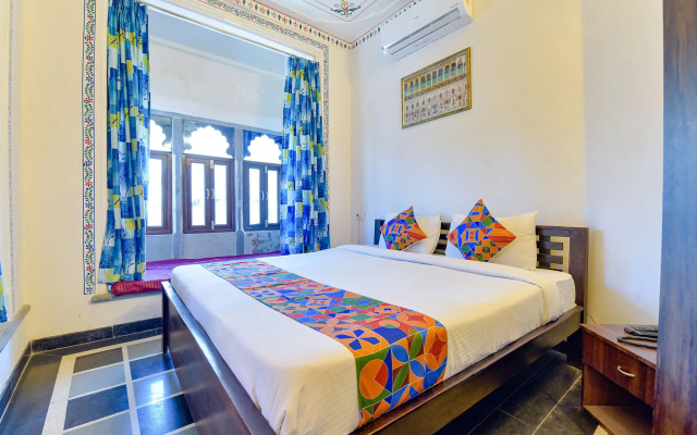 Fabhotel Achrol Palace