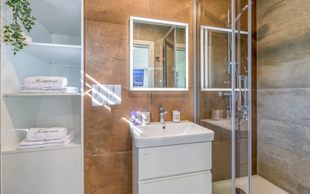 Riverside Suite Jure Private Beach