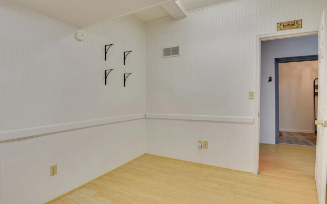 Beautiful 3BR Townhouse