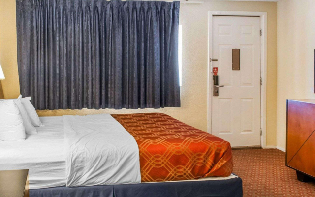 Econo Lodge Clovis