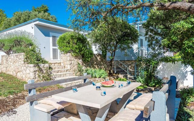 Modern Villa in Maslenica With Swimming Pool
