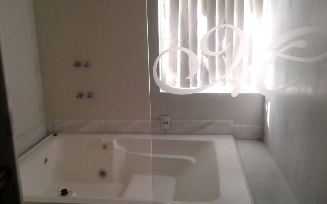 Hotel Monte Rey