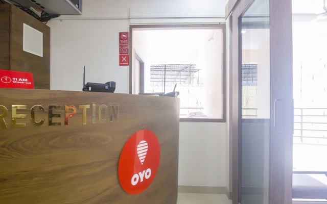OYO 15982 Hotel Samrat Palace
