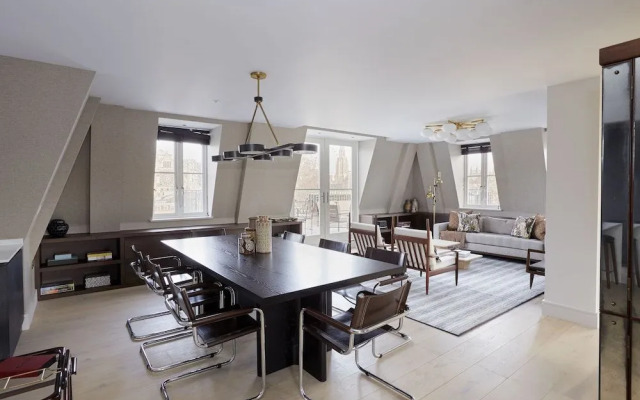 Beautiful Westminster Suites by Sonder