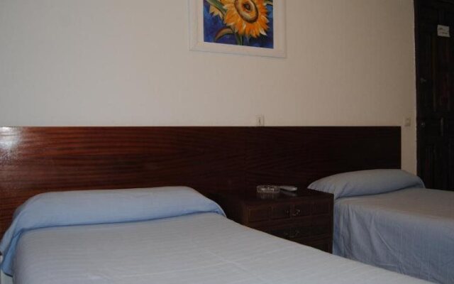 Hostal Ávila
