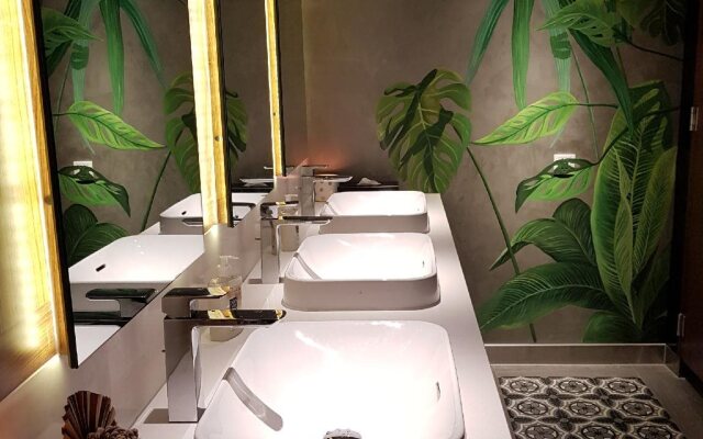 Orchid Boutique Apartment