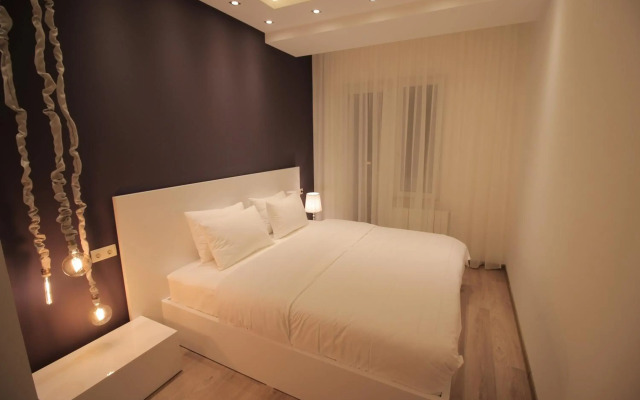 Super Luxury Apartments