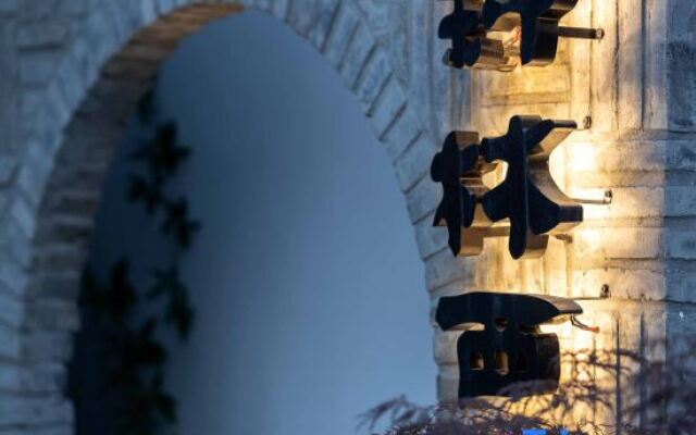 Rixie Linxi Guesthouse