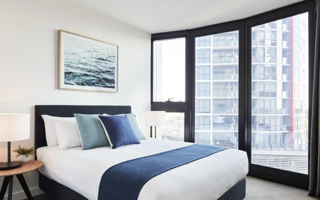 Shadow Play by Peppers – Guest Rooms – Melbourne