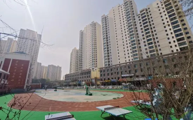 Vienna 3 Best Hotel (Xining Railway Station Jiuying Cordyceps Market) – Outside – Xining