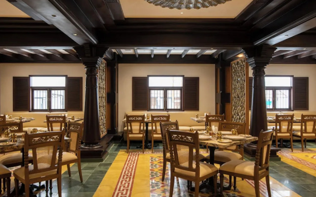 The President Hotel Kumara Park