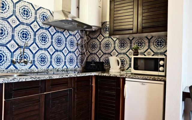 Via Dona Ana Conkrit Rentals
