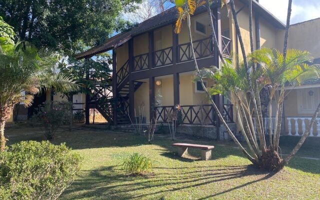 Village Colonial Hotel