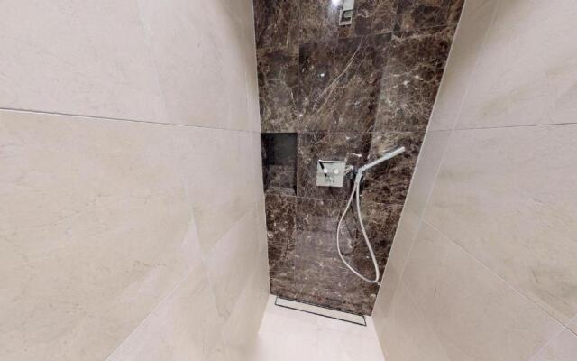 White Pearl Apartment 0.01