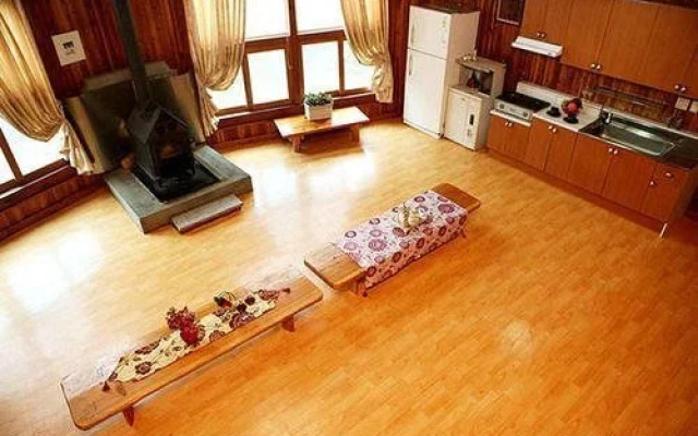 Gapyeong Lakeside View Pension
