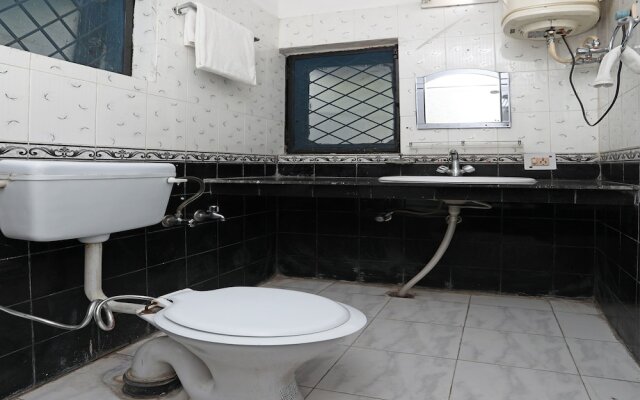 OYO 13076 Home Boutique 3BHK Villa Bhimtal