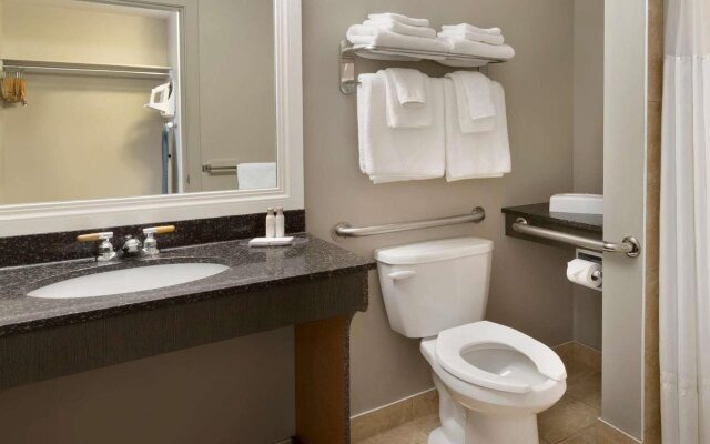 Travelodge by Wyndham Kindersley