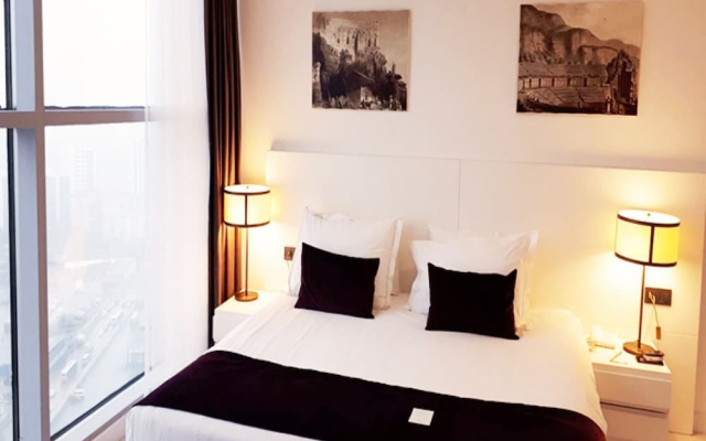 Flora Apartments by Sevent