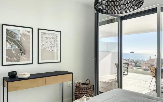 Via Celere 2332 Luxury Sea View Apartment