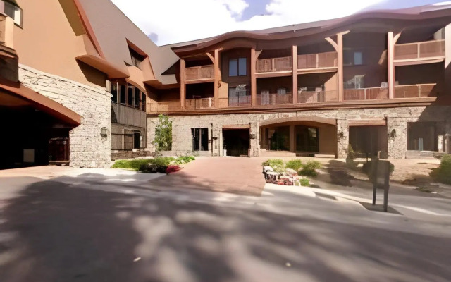 Lodge at Whitefish Lake