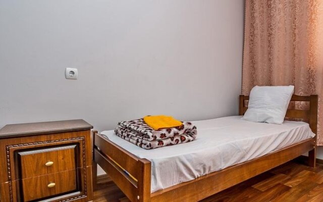 7 Fialok Guest House