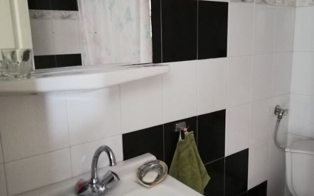 Hanioti Apartment