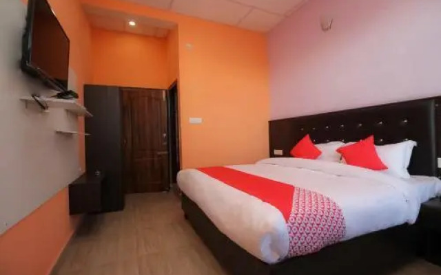 Mona Residency by OYO Rooms