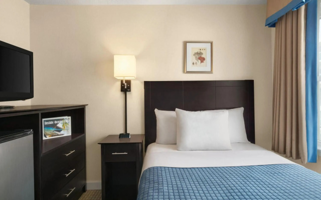 Harrison Hall Hotel