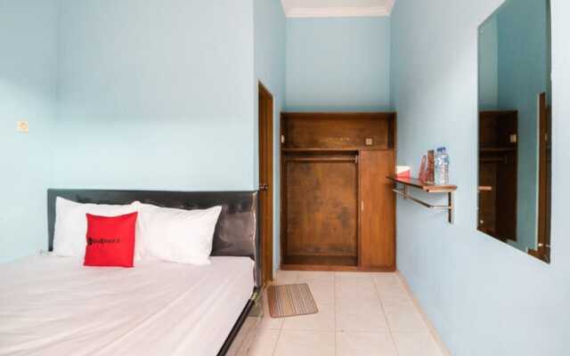 RedDoorz @ Nologaten Ambarukmo