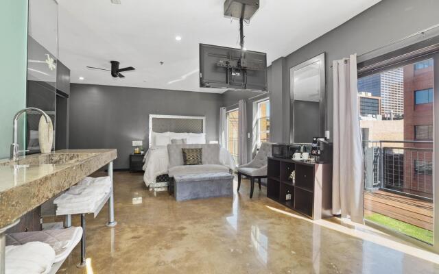 Outstanding En Suite Studio