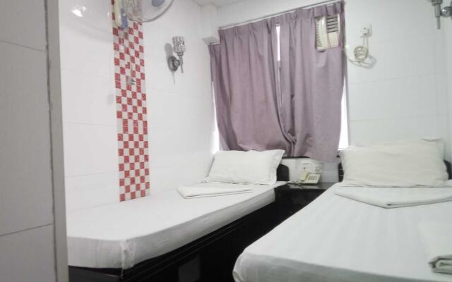 Dutch Hostel – Guest Rooms – Kowloon