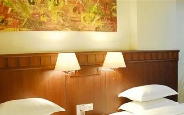 Xiamen Edinburgh Lodge Hotel Kester exhibition