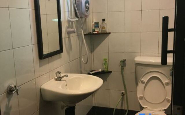 Jono's Place Semporna