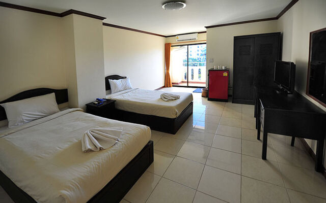 B.P Grand Service Apartment Chiang Mai