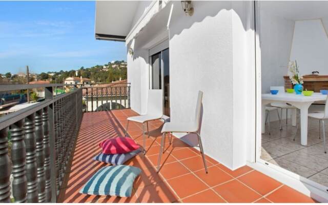 Apartment - 3 Bedrooms with Pool - 107533