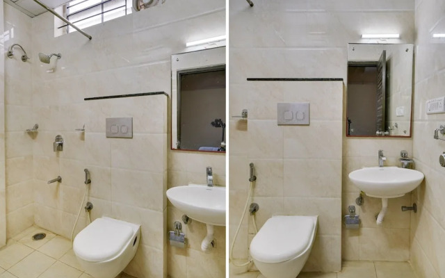 Cosy Stays at HBR Layout