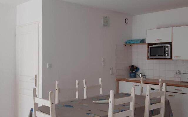 Appartement Saint-Martin-de-Ré, 2 pièces, 4 personnes - FR-1-544-7