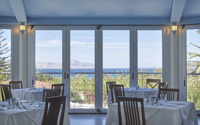 Ammos Luxury Resort