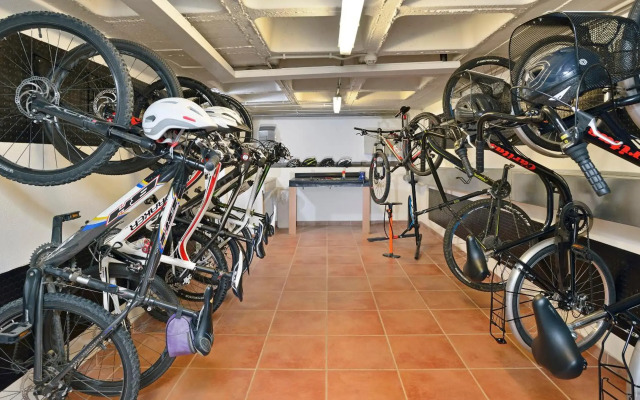 Best Western Premier CMC Girona