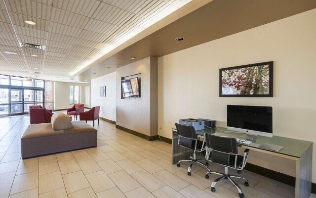 OYO Hotel Burlington South