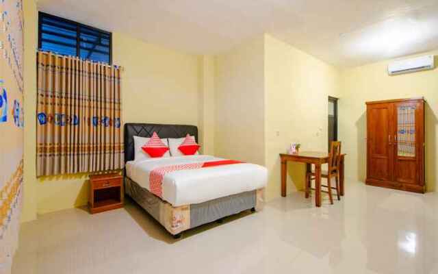 OYO 2476 Maguwo Indah Homestay
