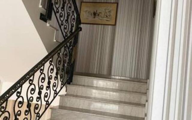 Hotel Golden Palace