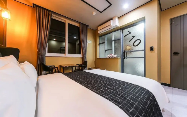 Changwon Luxury