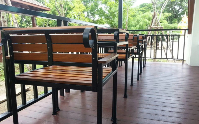 Grand Lopburi