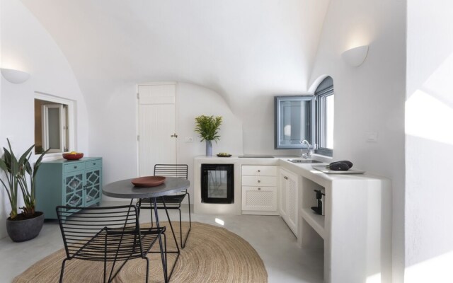 Bluedome Cavehouses by Otium Villas
